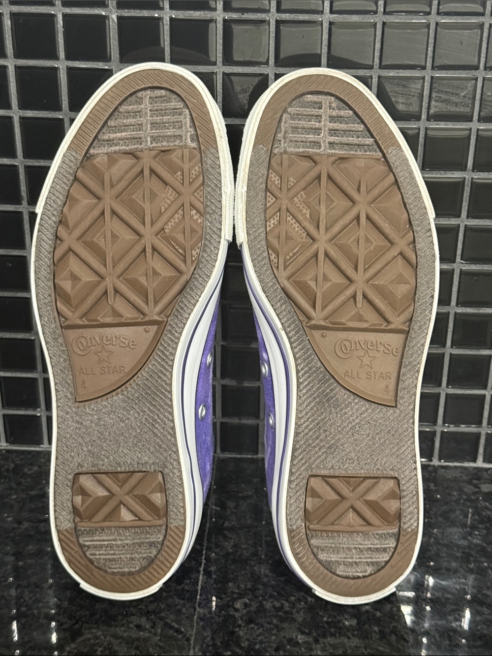 Converse Chuck Taylor All Star Tie Dye Sneakers - Picture 11 of 11